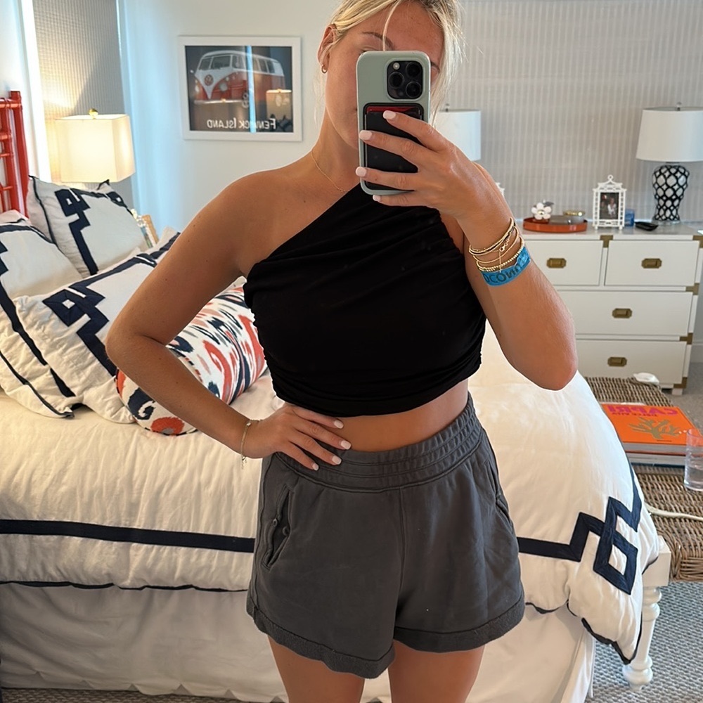 Black top